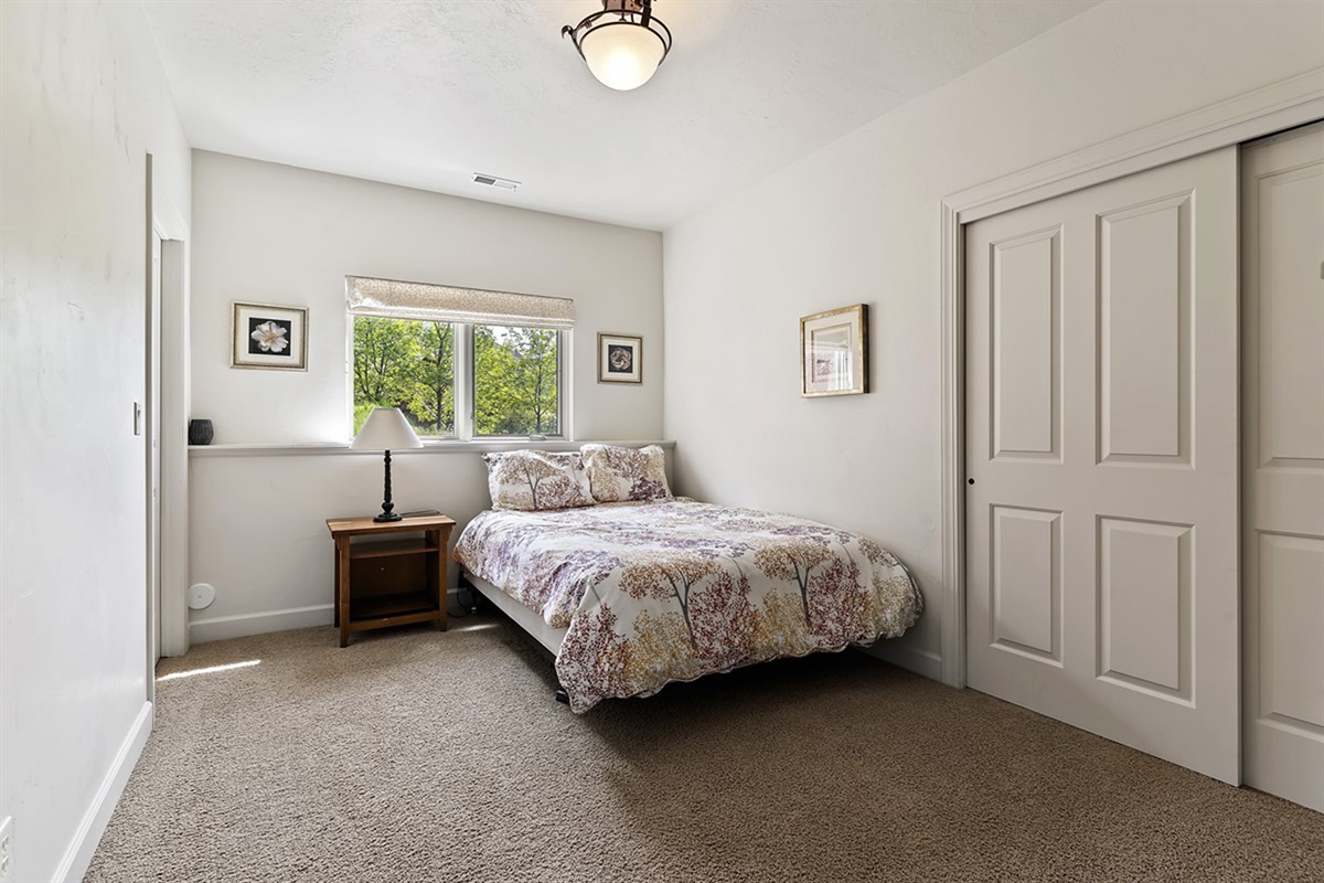 Natural light and comfort create the perfect guest space