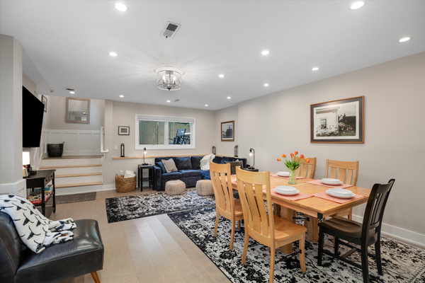 "Having a second living room area was really nice for the late nighters and the early risers." (April 2026)