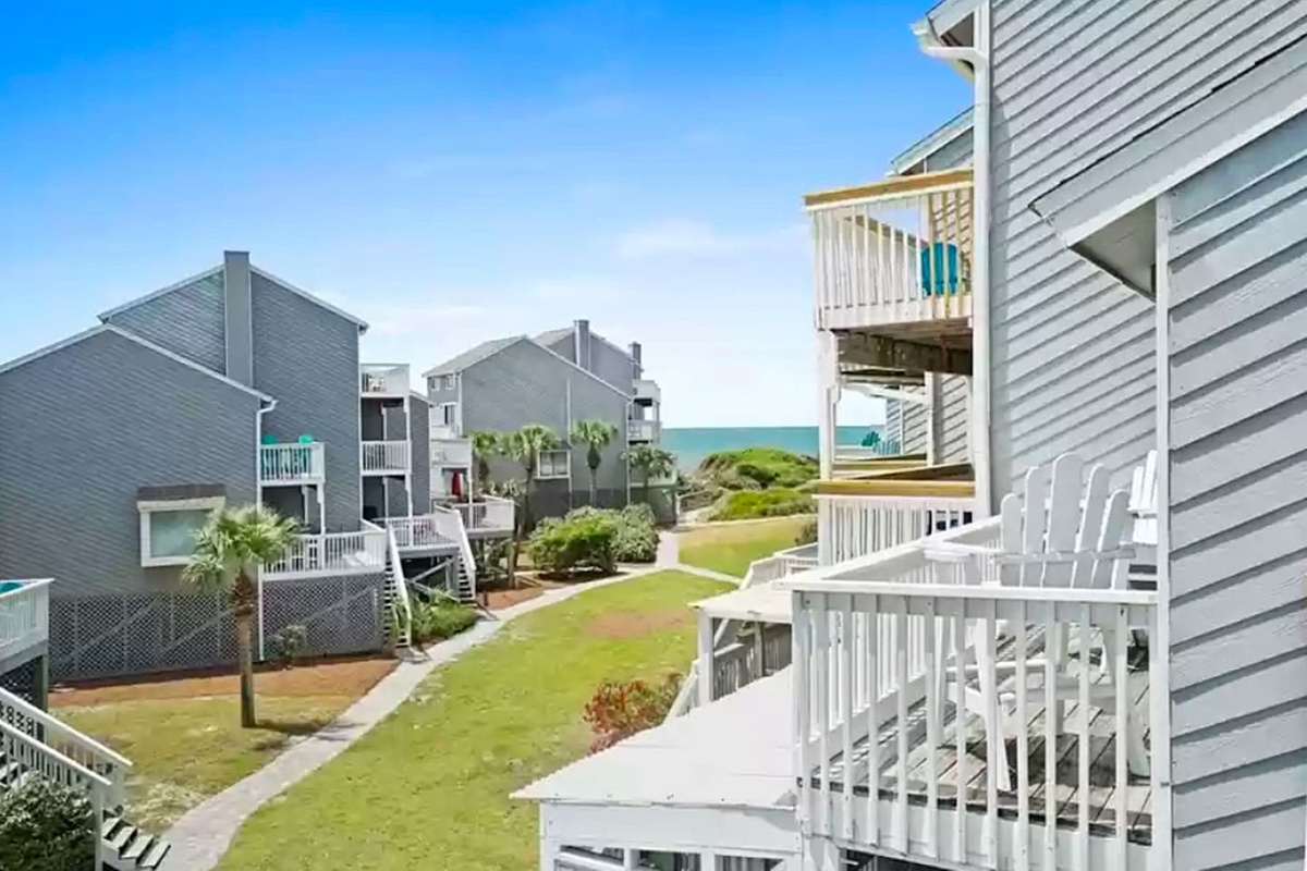Master Deck Gulf View for On Beach Time
