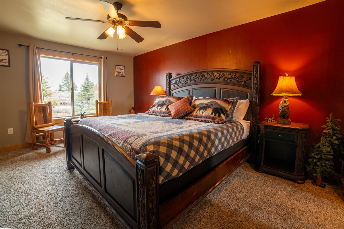 Master suite, King bed
