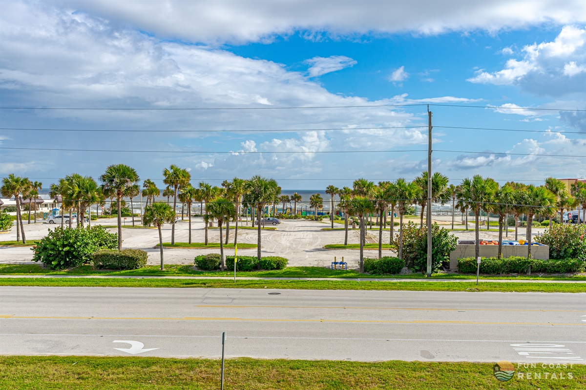 3rd Floor Ocean View!