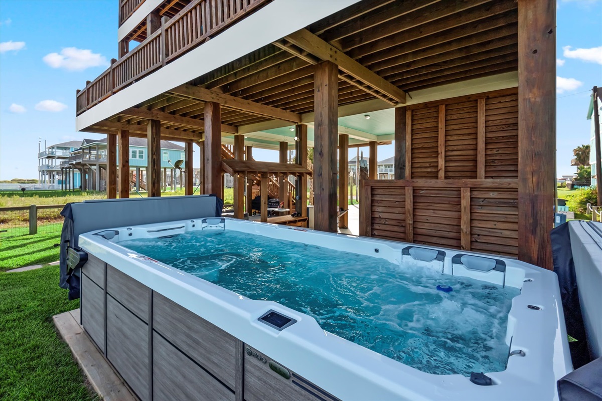 4d55cddb4da04f66912ac38d891dc14d Large | Beachhouse | Texas | TX | Vacation Homes | Galveston | Crystal Beach | Kokomo | Breezy Days | Beachfront Elegance | Sunrise Serenity | Southern Sands Property Management, LLC