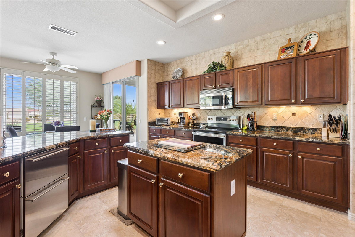 Fairway Haven: 2bd | 2.5bth — Fairway Haven | Sun City Grand Golf View + Office, Surprise, Arizona — photo 27