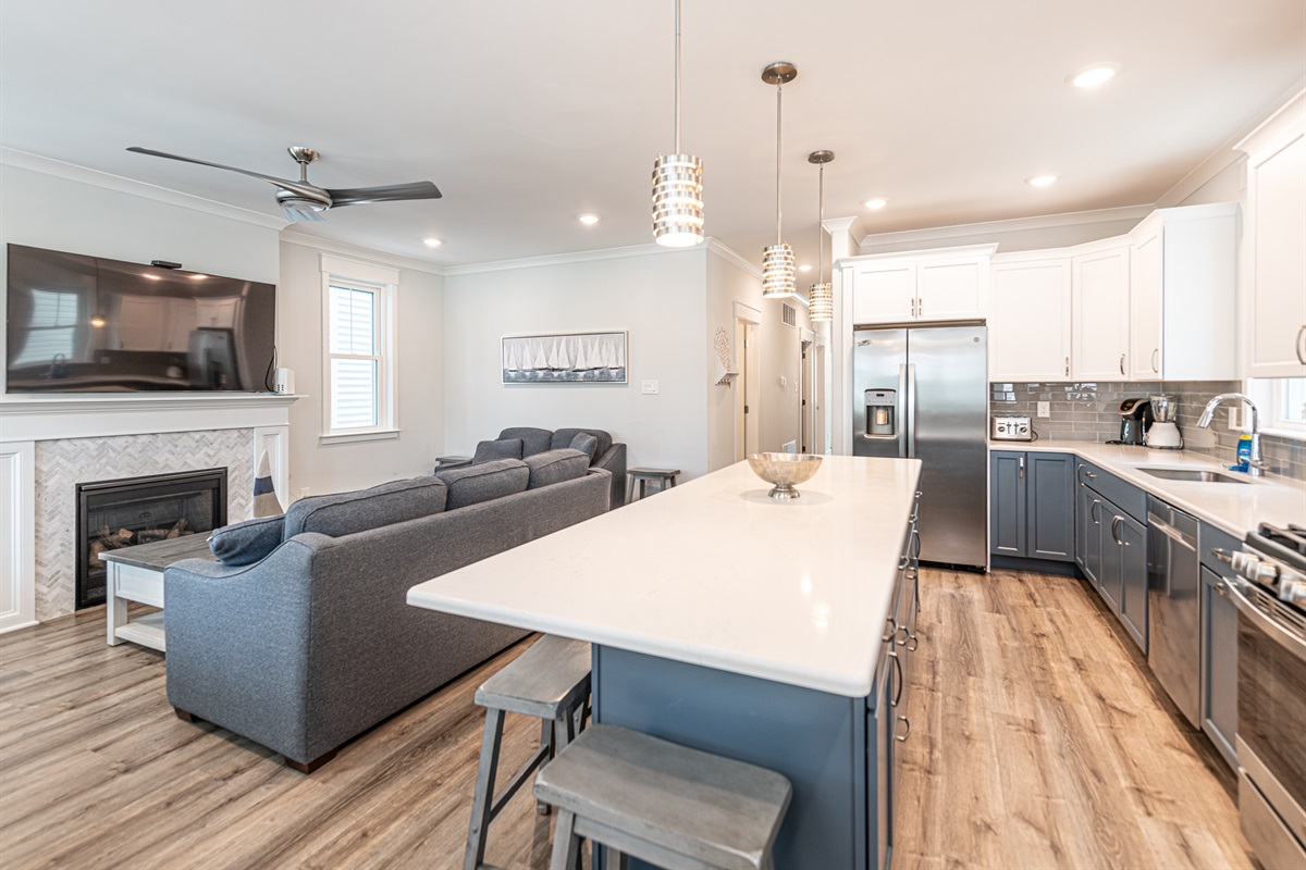 Living and kitchen view - awesome open floorpan