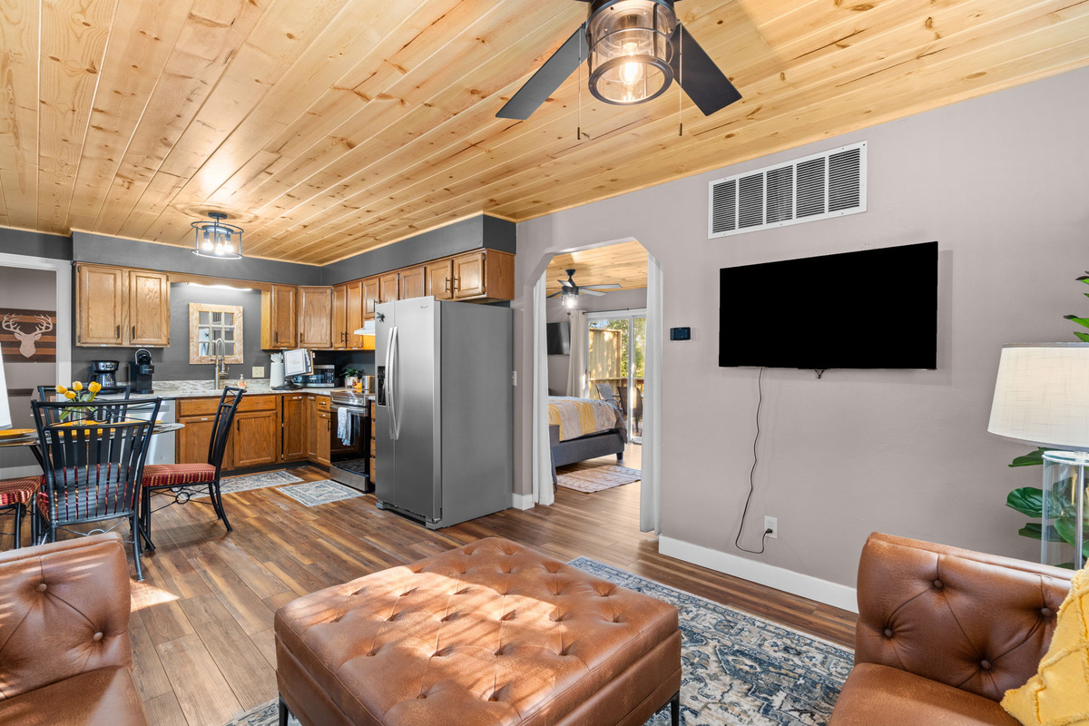 Room to Relax, Cook & Be Together