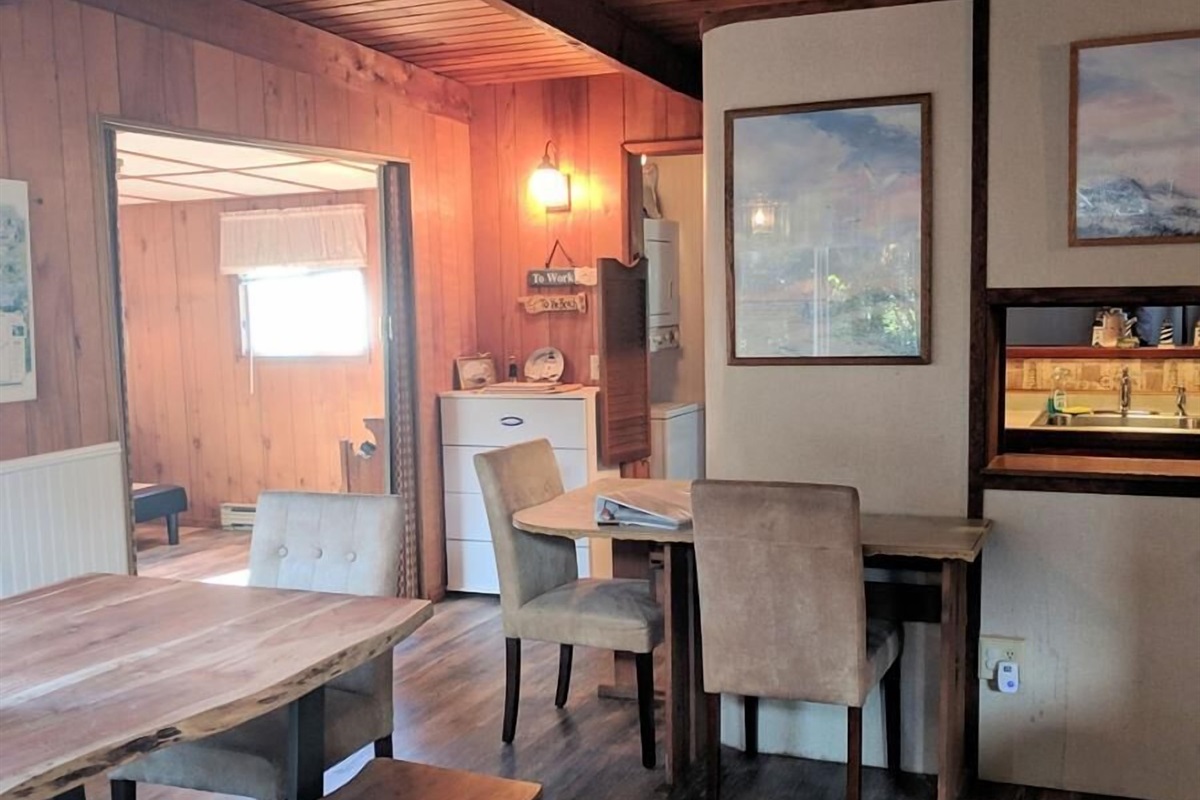 Dining, bar area and kitchen pass through