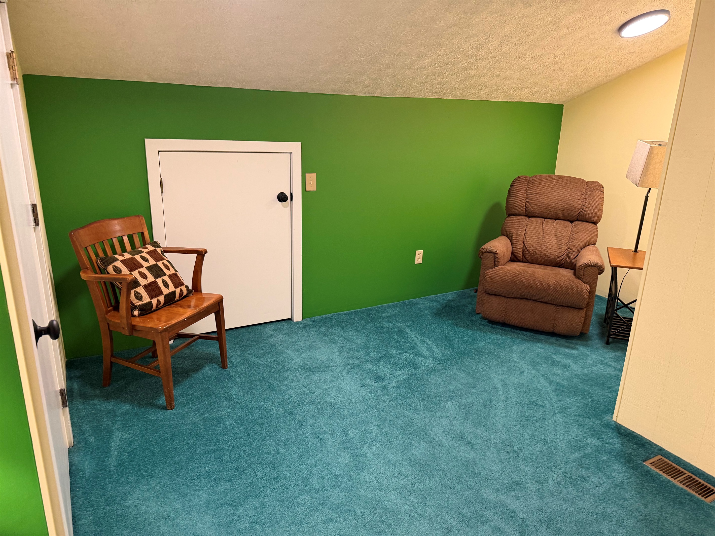 Upstairs with sitting area 
