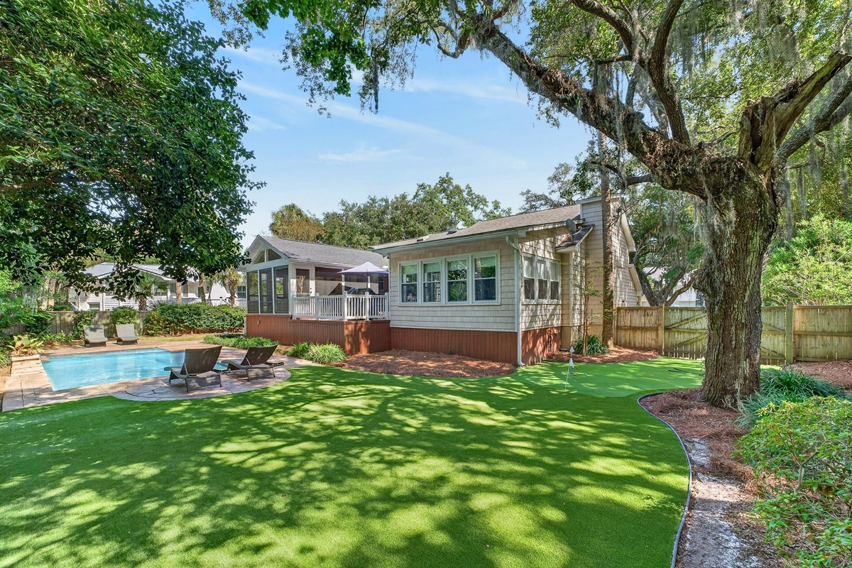 Backyard | IOP Poolside Paradise | 112 Sparrow Drive | Isle of Palms, SC | IOP Escapes