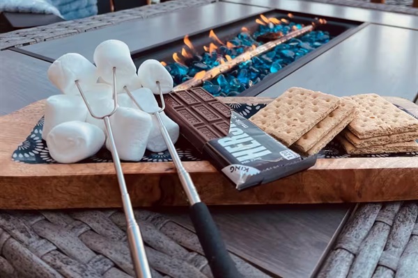 Moonlight snack anyone? Your complete outdoor, waterfront experience is ready at Ocean Lake Beach House. You'll hear the ocean waves from the fire-warmed comfort of your own deck.