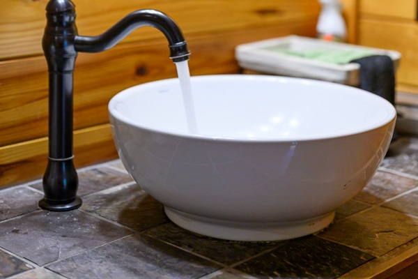 bathroom vanity