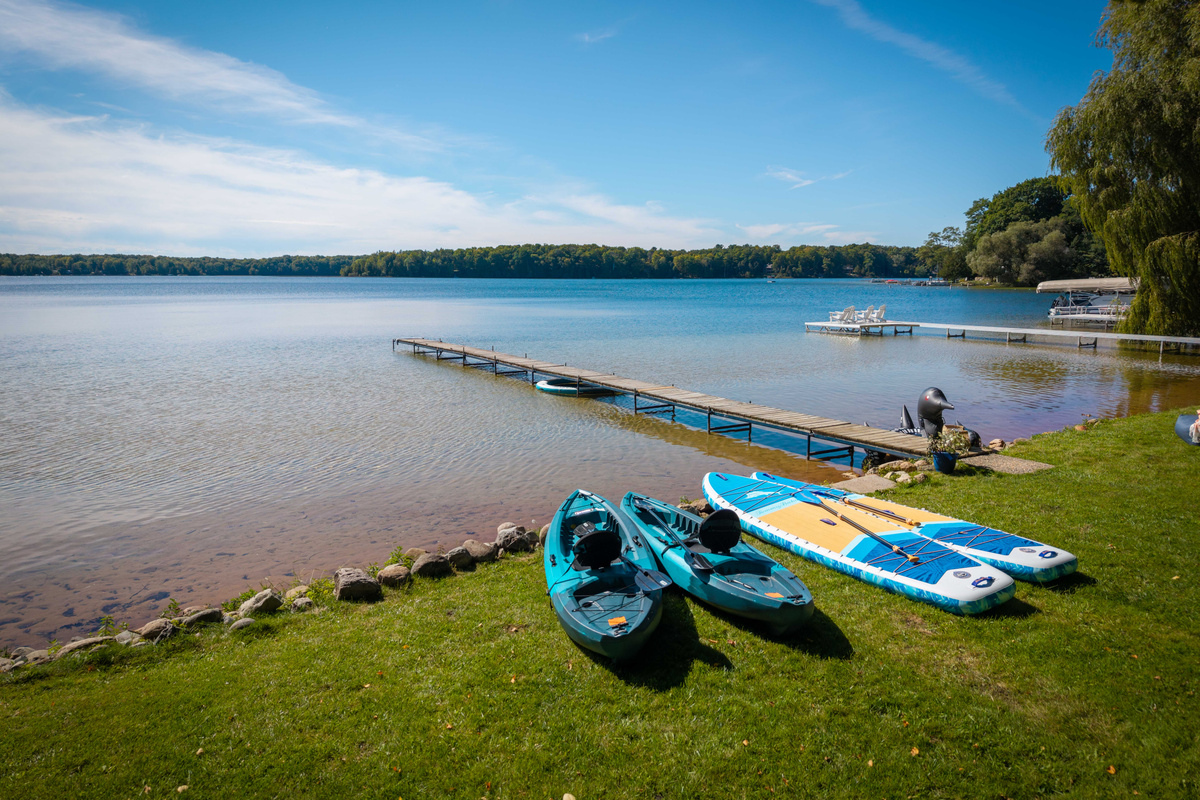 Welcome to The Loons' Nest on Lake Ann, where you will enjoy 100' of private waterfront with a sandy bottom, your private dock and plenty of water toys to keep you busy.