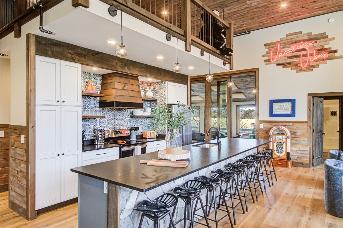 Luxe Barndominium - Wonder Meadows 6