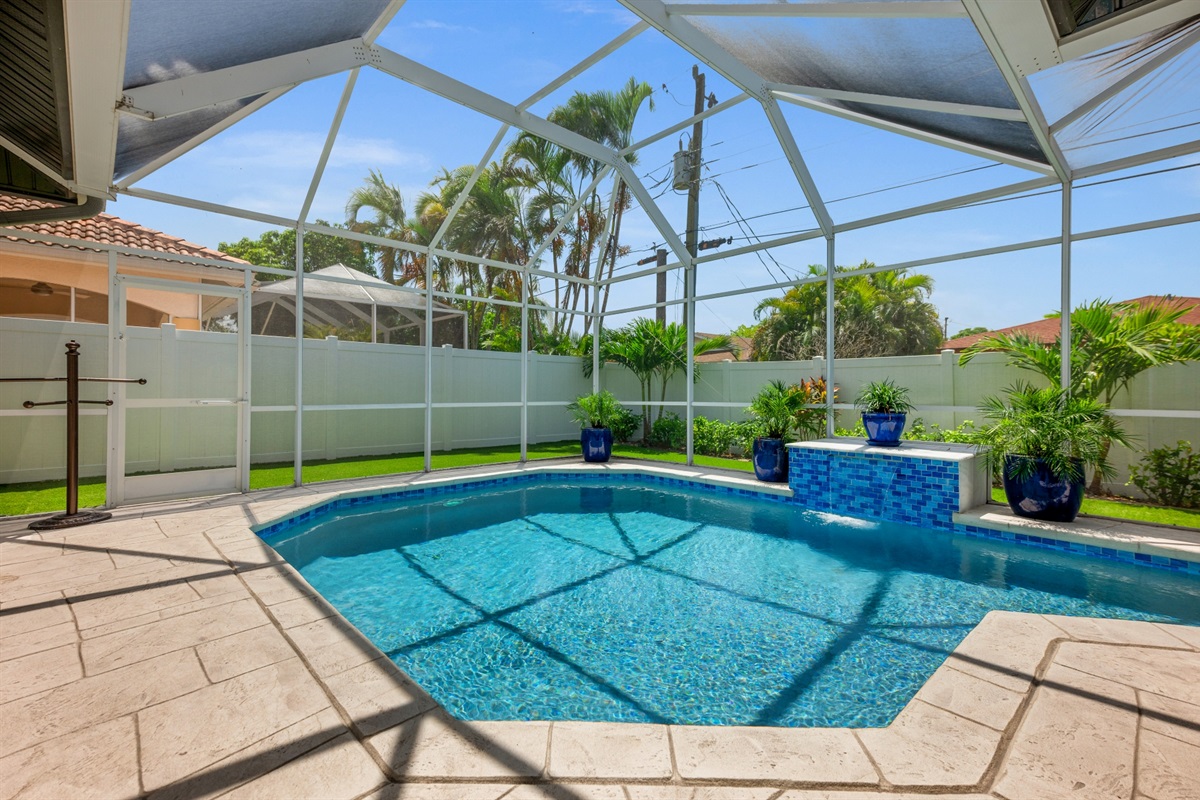 Heated Pool w/ Outdoor Seating