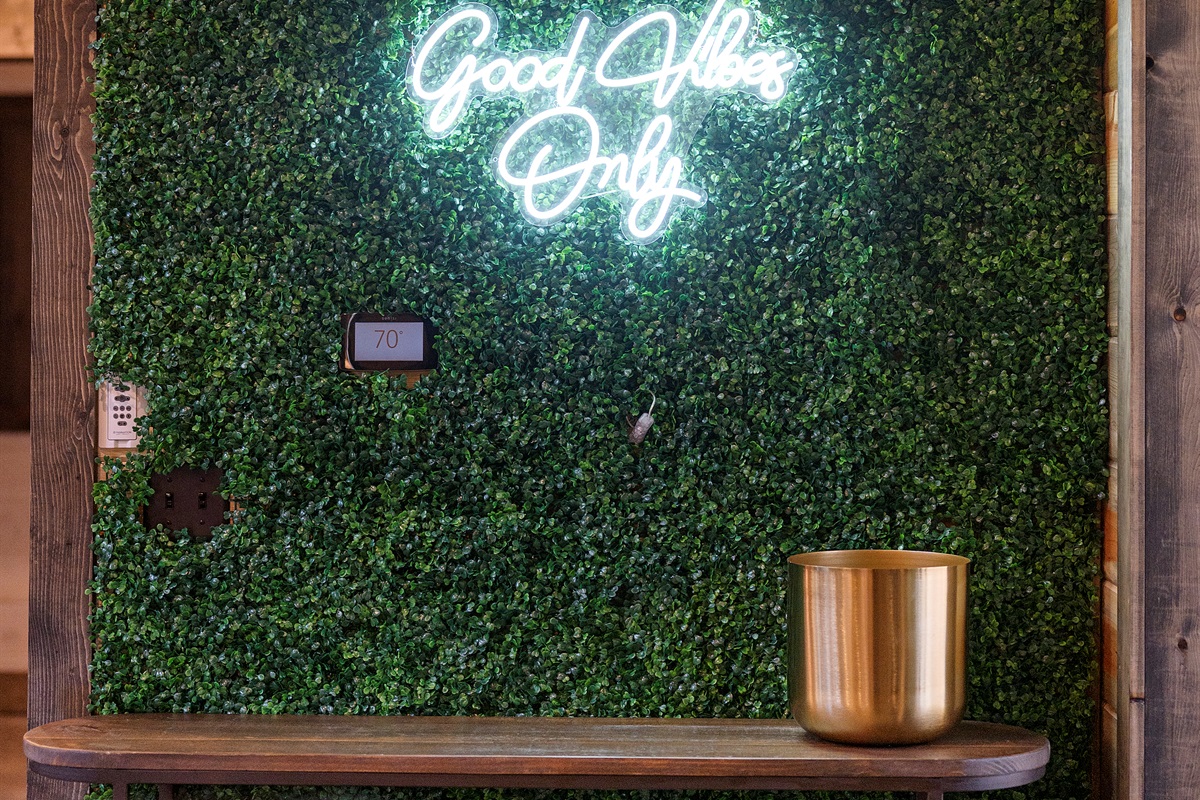 "Good Vibes Only" IG-worthy wall for your photo ops 