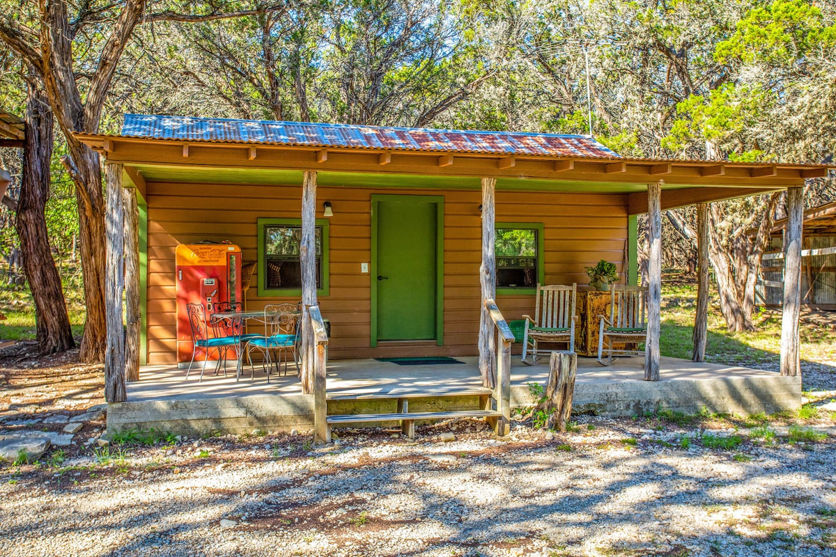 Clear River Cabin on Medina, Bandera