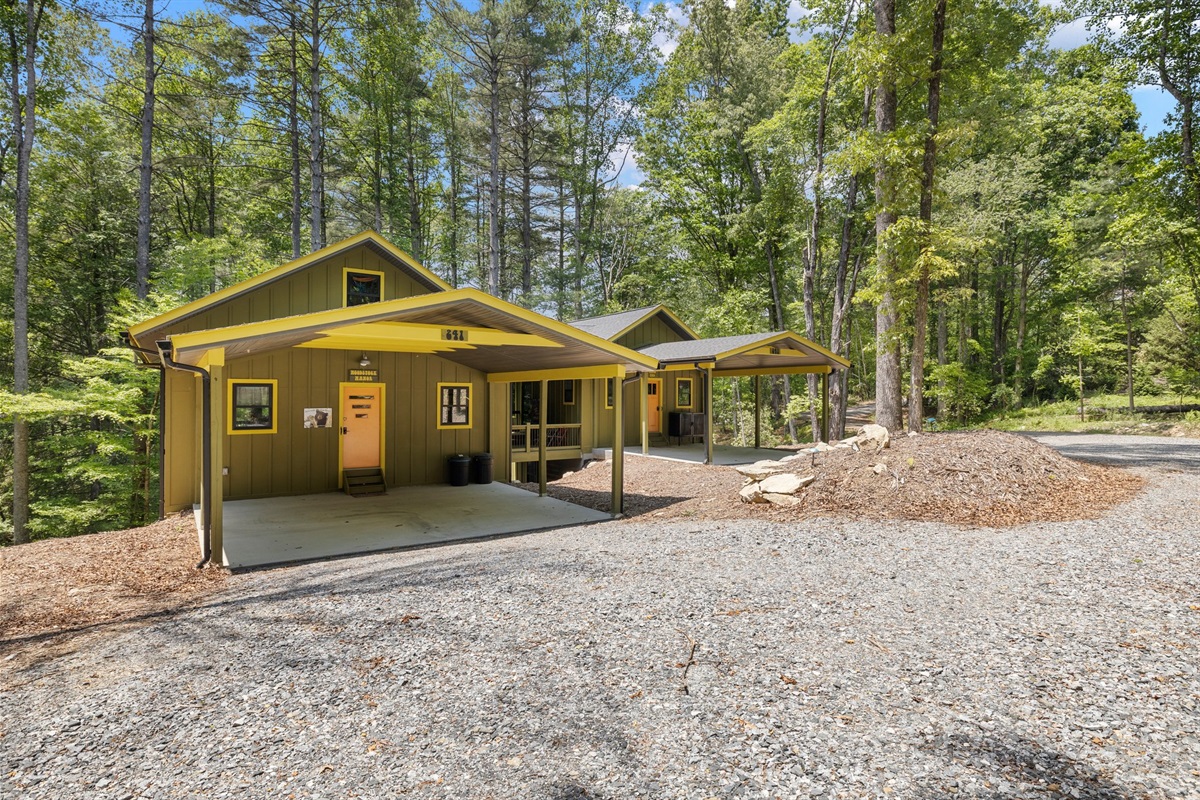 Woodstock Manor Backwoods Vacation Rentals