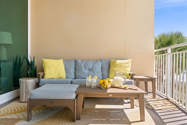 We didn't forget the terrace when we designed the space!