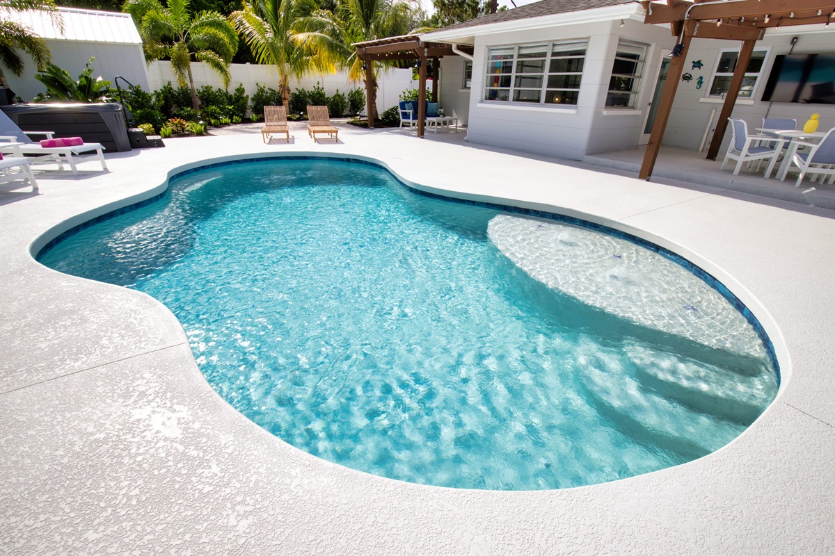 Heated Saltwater Pool