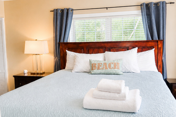Elevated comfy King bed