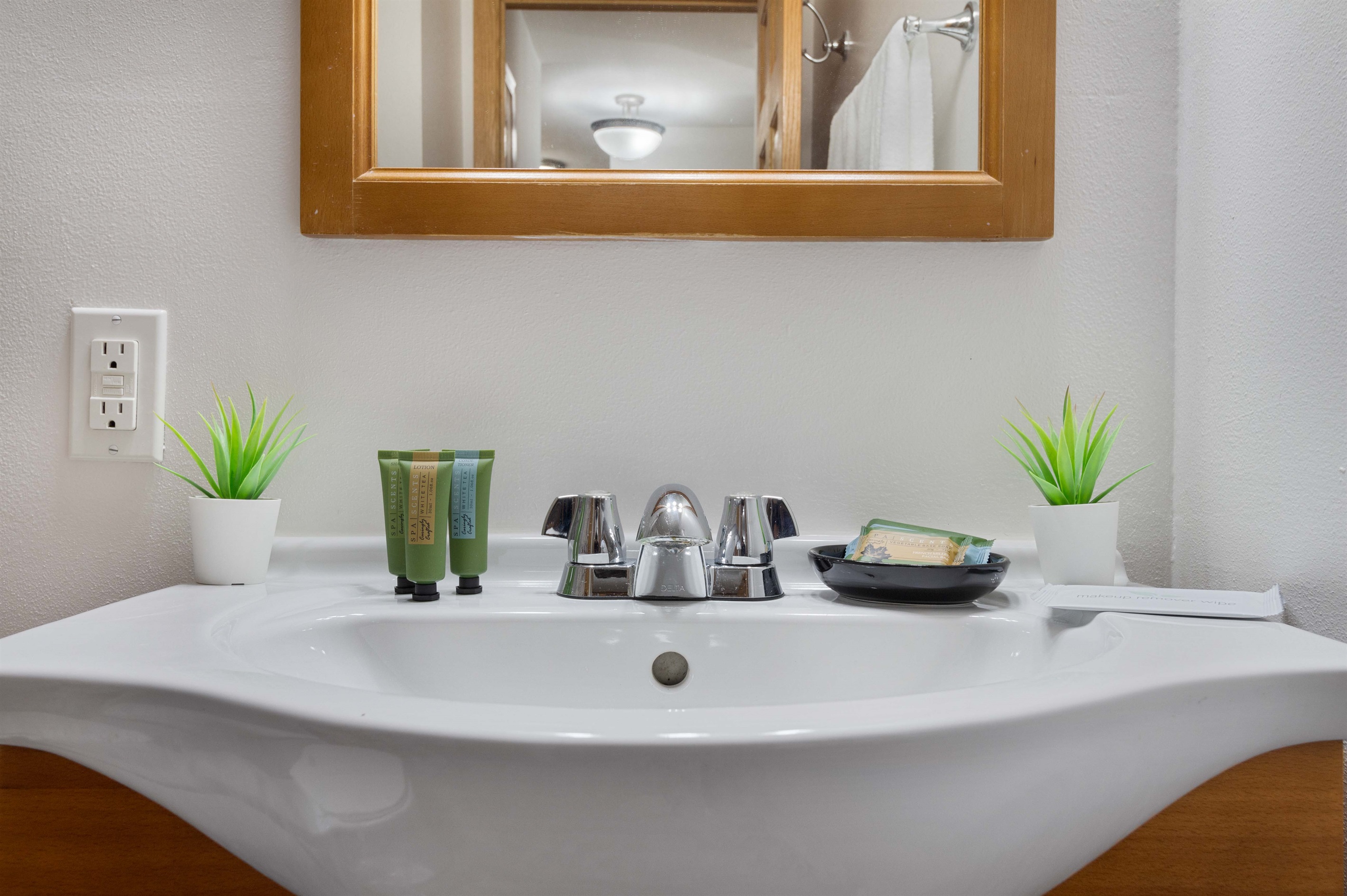 Shampoo, conditioner, lotion, and makeup remover are provided for your comfort and convenience.