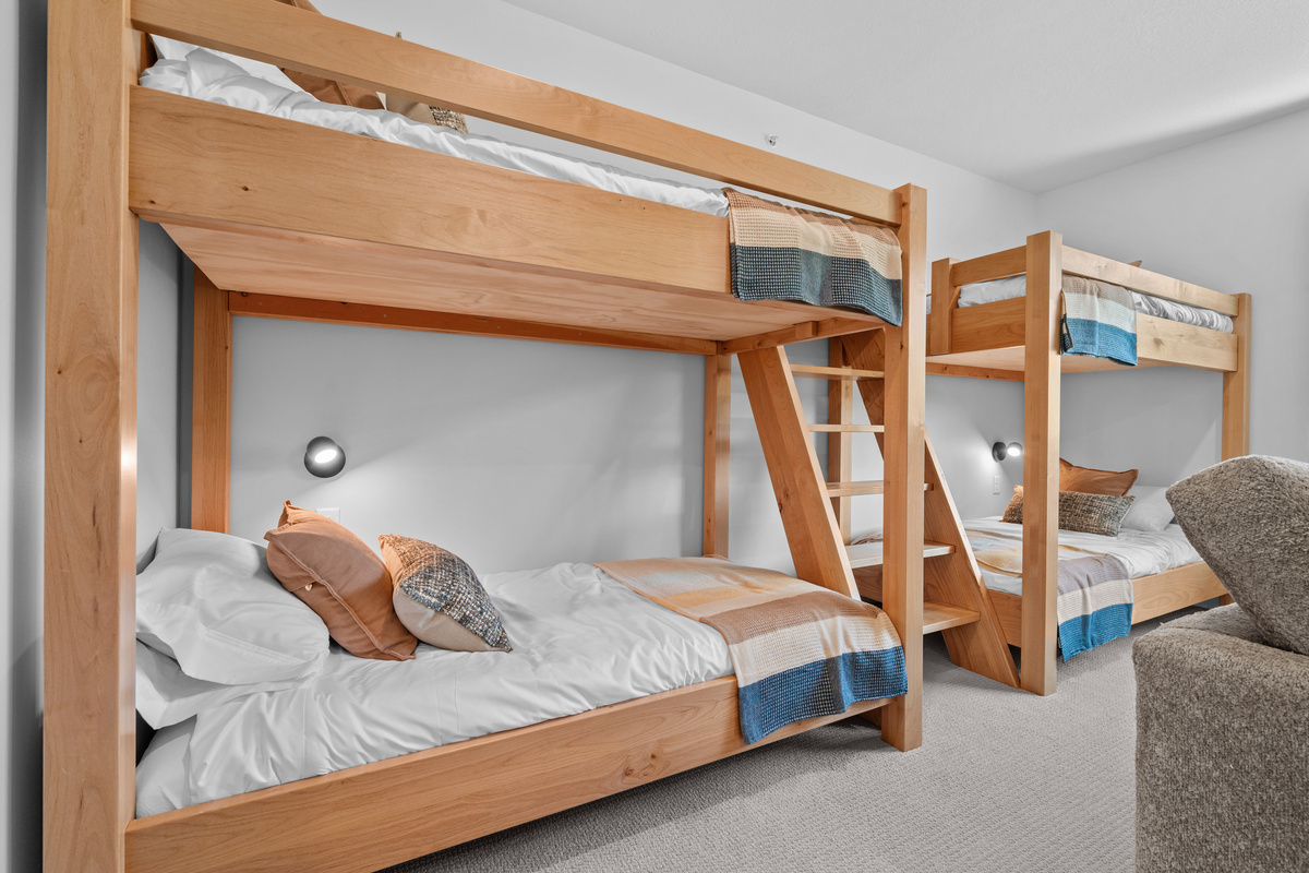 Perfect space for kids, teens, or additional guests.