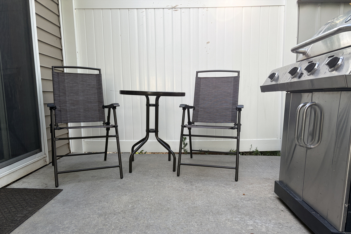 Sip your coffee on the patio and enjoy Idaho's warm summers and perfect spring/fall evenings!