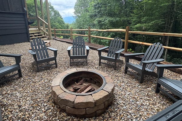 Fire Pit with Mountain View Seats 10