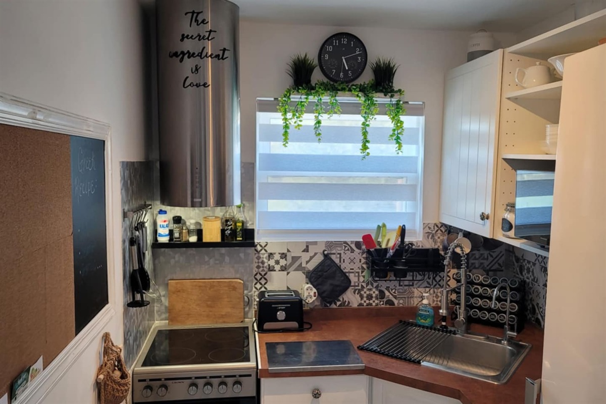 Fully stocked kitchen