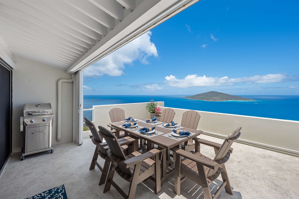 Outdoor dining on the patio located off the living room