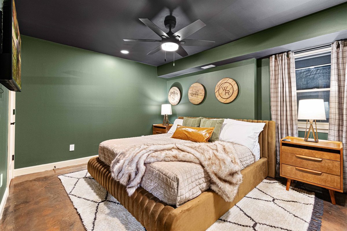Downstairs bedroom #6 with king bed