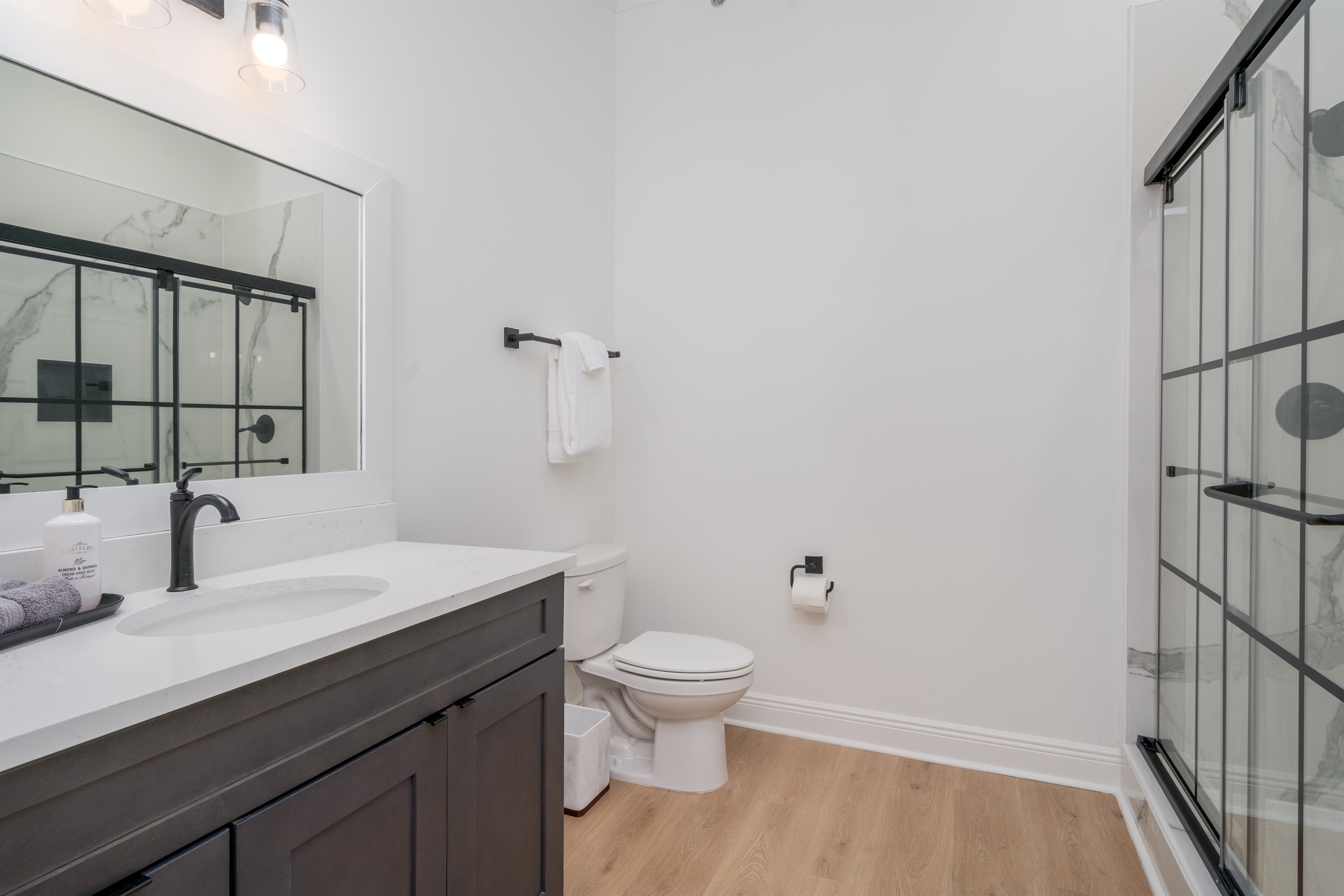 Master Bathroom 4