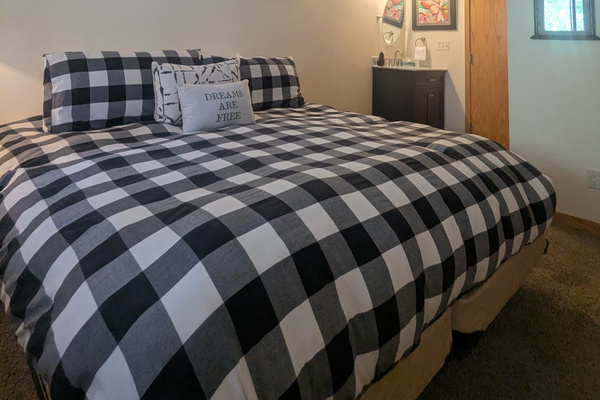 King Bed in bedroom