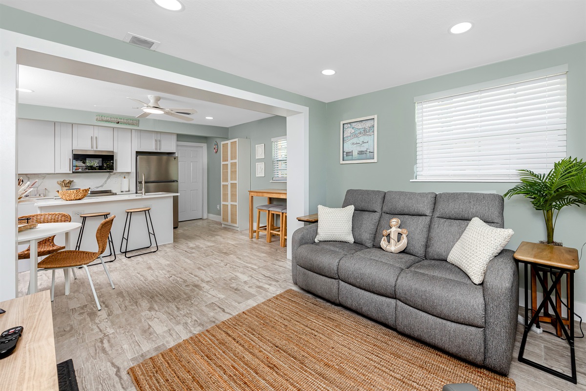 Open Bright Layout 