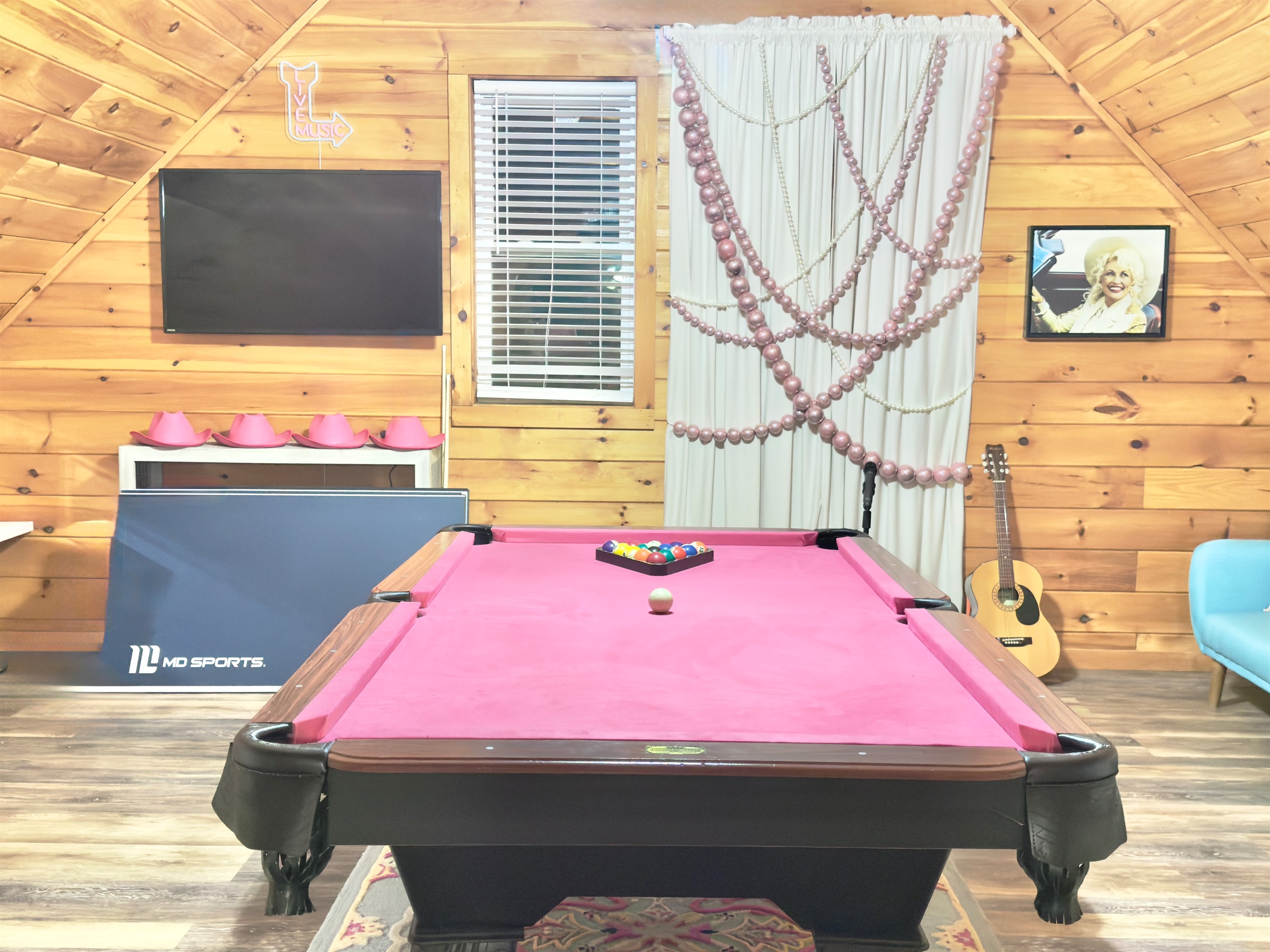 Karaoke + Pool table converts to ping pong table