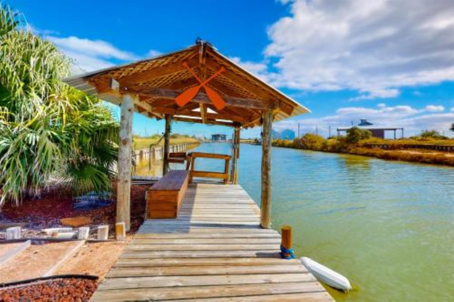Waterfront cottage in Rockport!