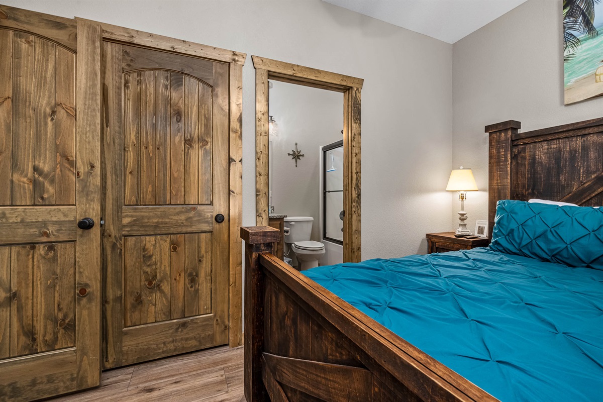 Main level King #2 with ensuite bathroom