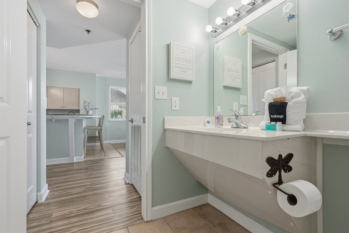 Guest Bath 2