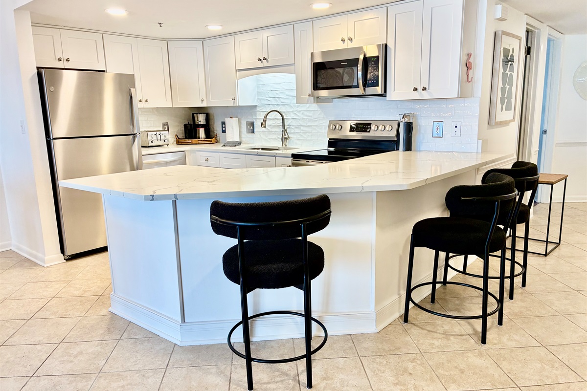 Large bar area with comfortable seating!