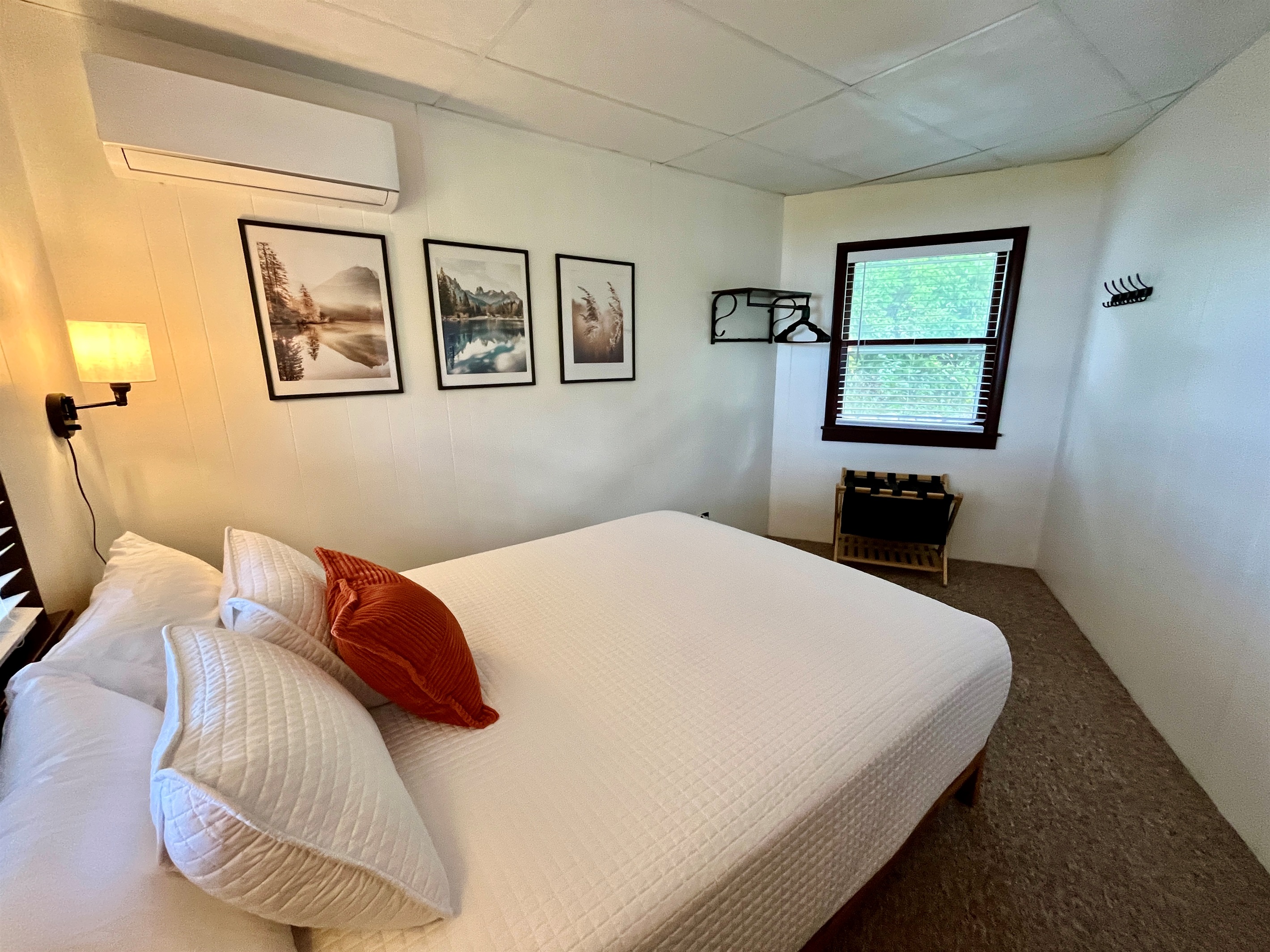 Bedroom #1 with queen