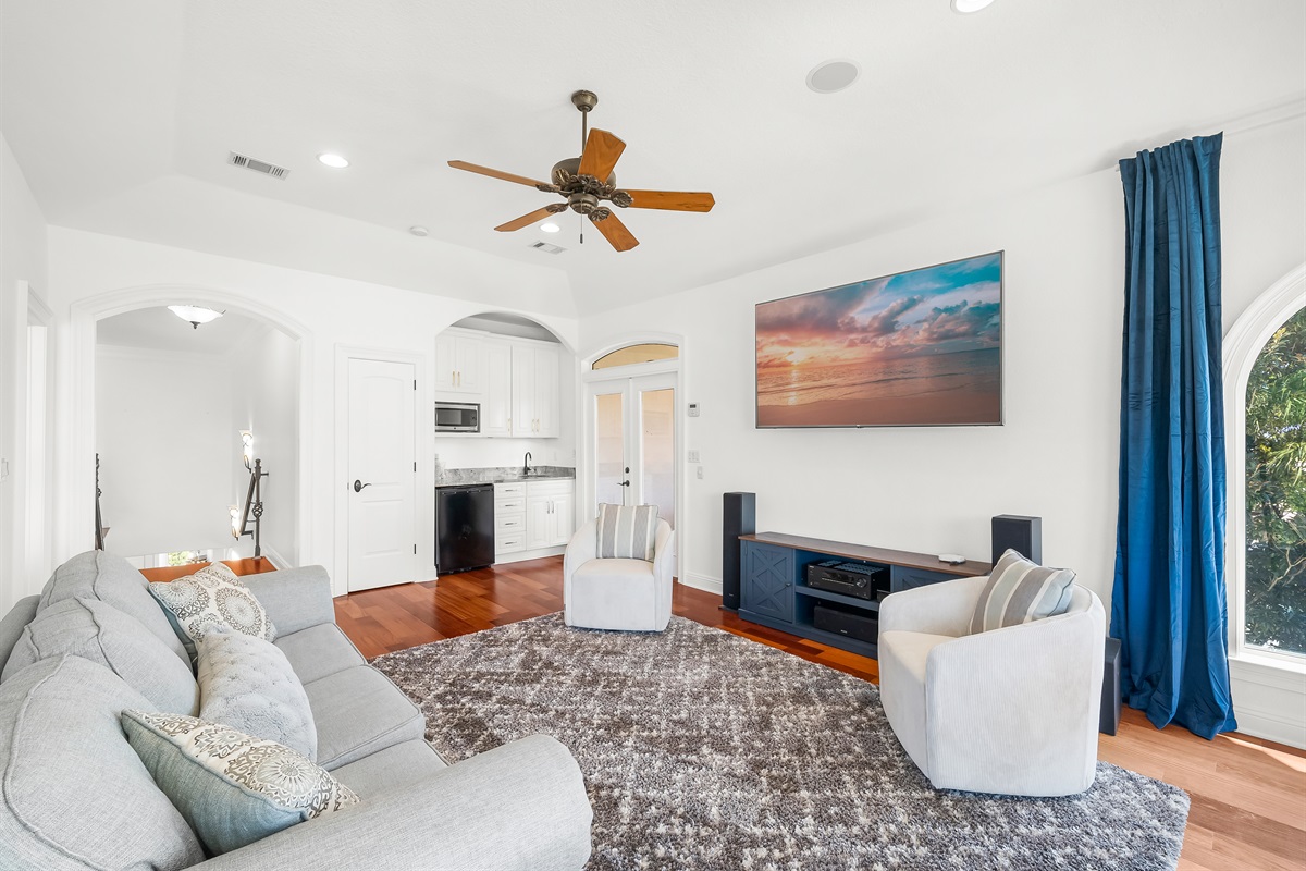 You many never come downstairs this room is so awesome