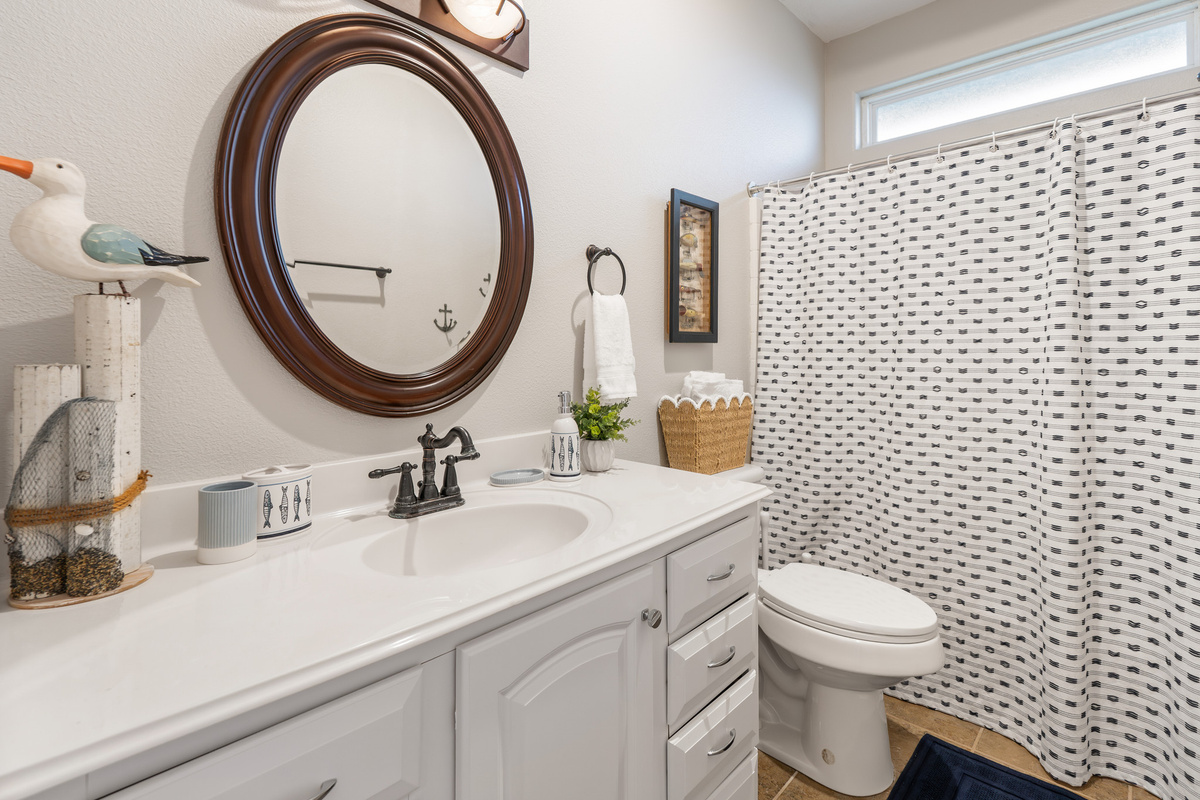 Hall bath on main level of home.