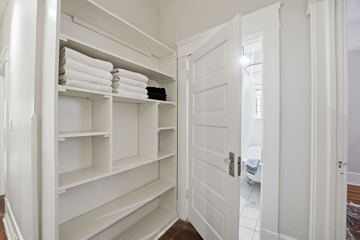 Plenty of towels and washcloths for every guest