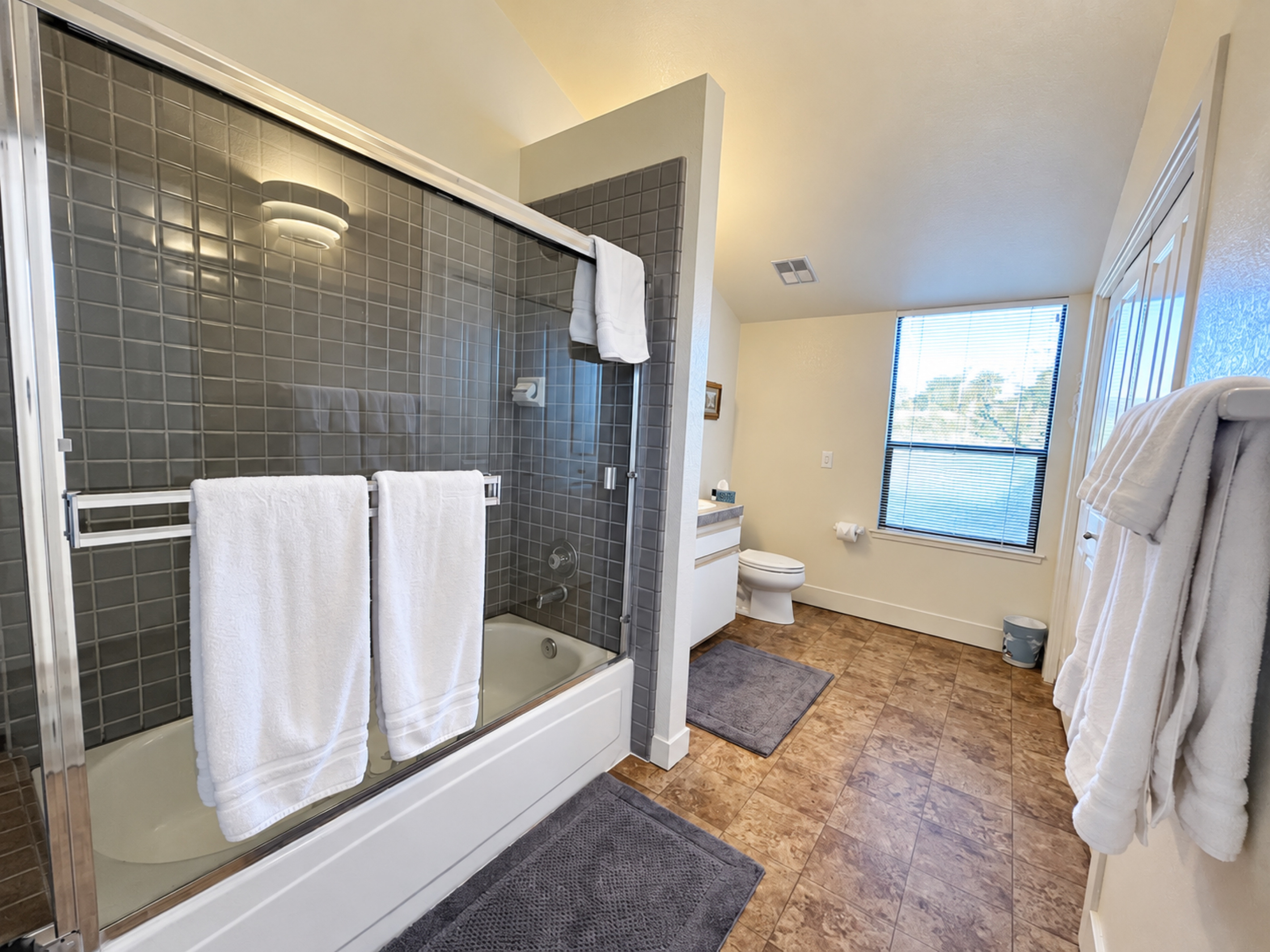 Guest Bathroom with washer/dryer