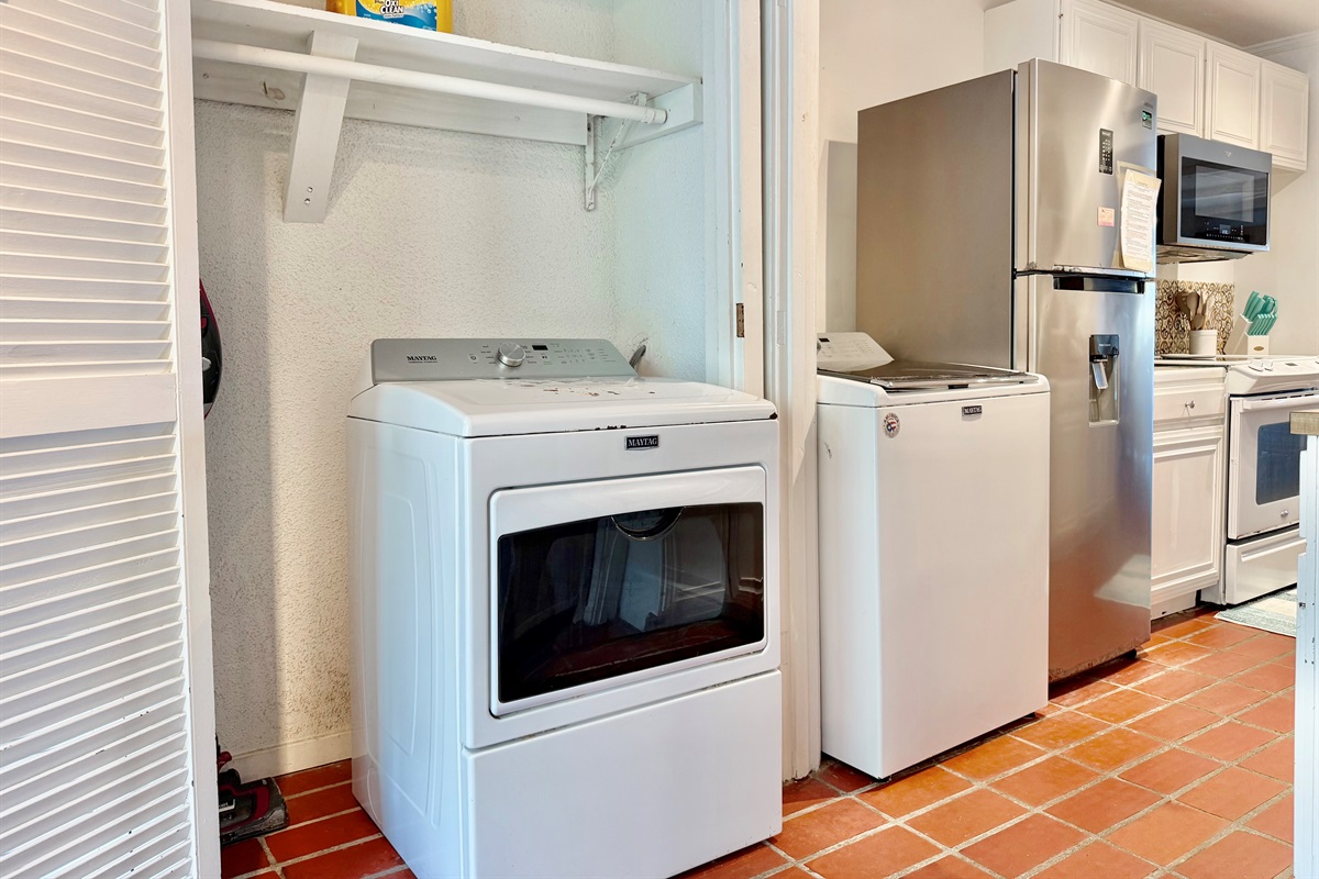 Washer and dyer in unit