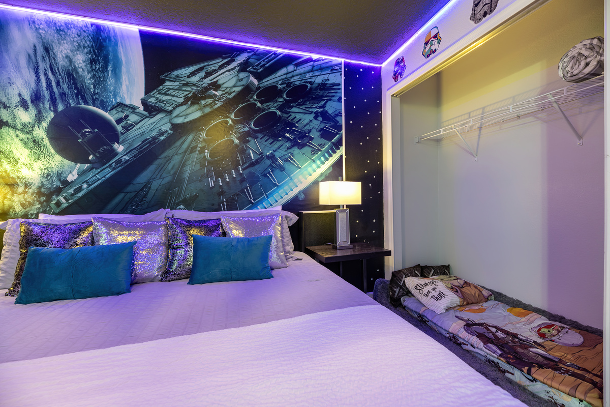 Star Wars Bedroom with King Bed and Kids Bed