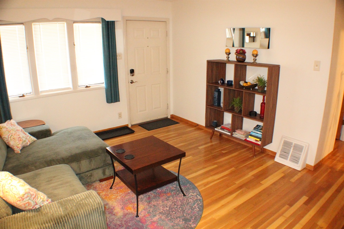 Cozy, quiet space for relaxing or reading