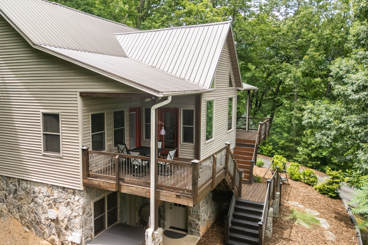 Have lunch on on of the decks, then head downstairs to get into the hot tub. 