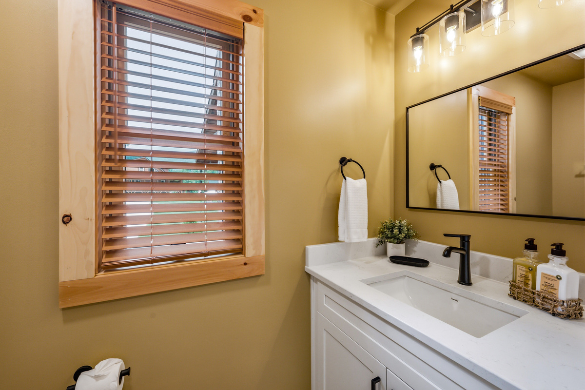 Extra 1/2 Bath on Main Floor