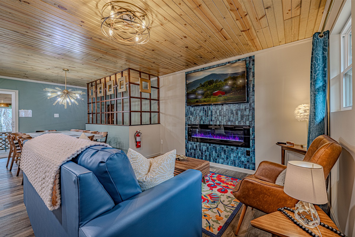 Seamless connection from the outside in. Step through the front door right into this beautifully designed, relaxing living area.