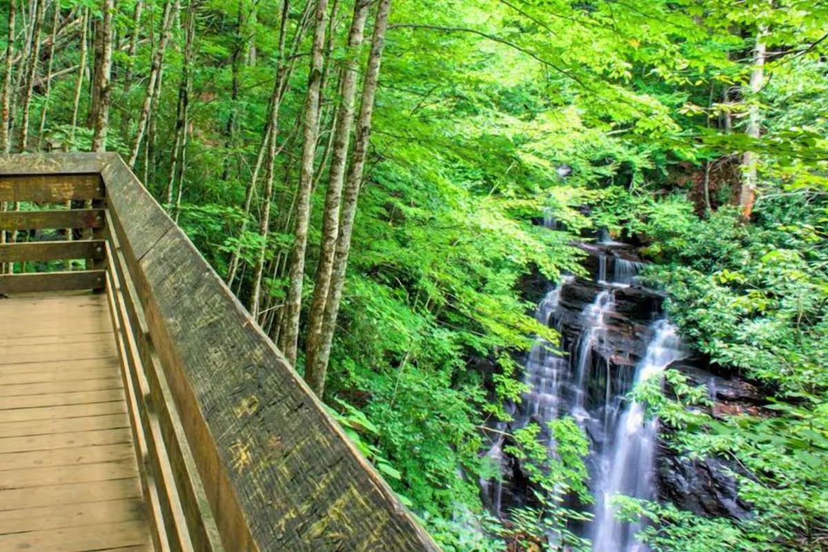 Soco Falls